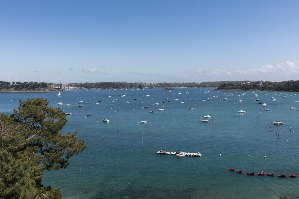 Hotel Barriere Le Grand Hotel Dinard 47/83