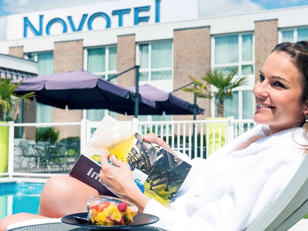 NOVOTEL VALENCIENNES AERODROME 4/48
