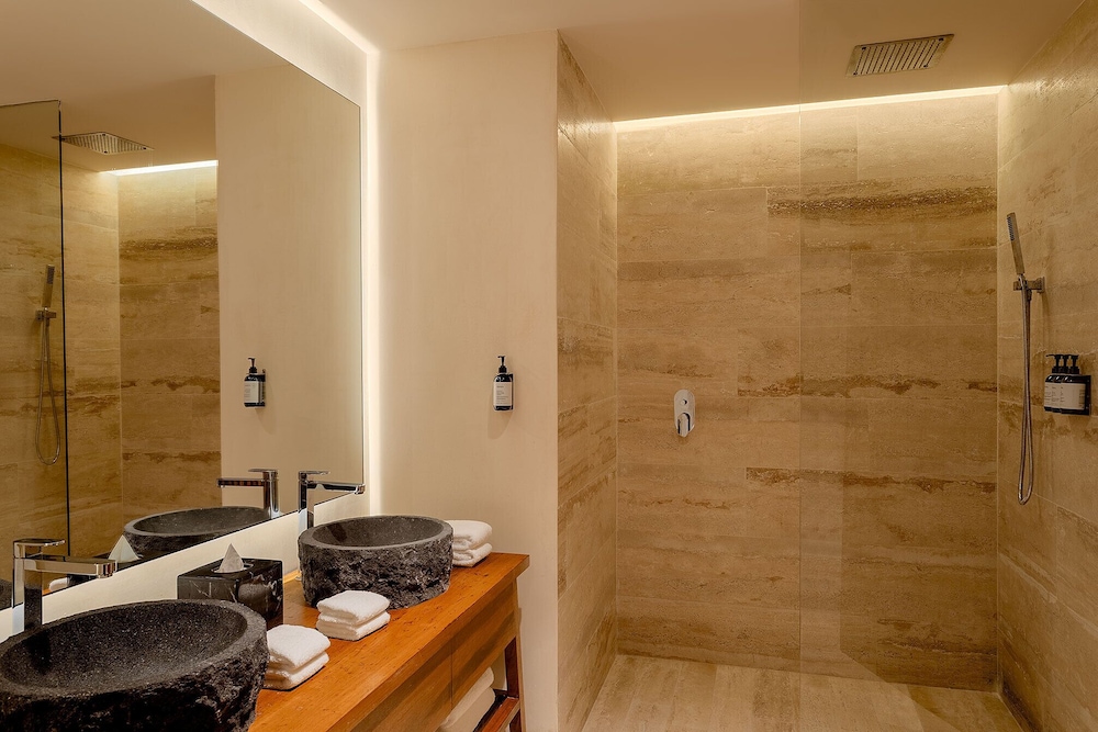 Bloom Tulum Apartments by Marriott 94/94
