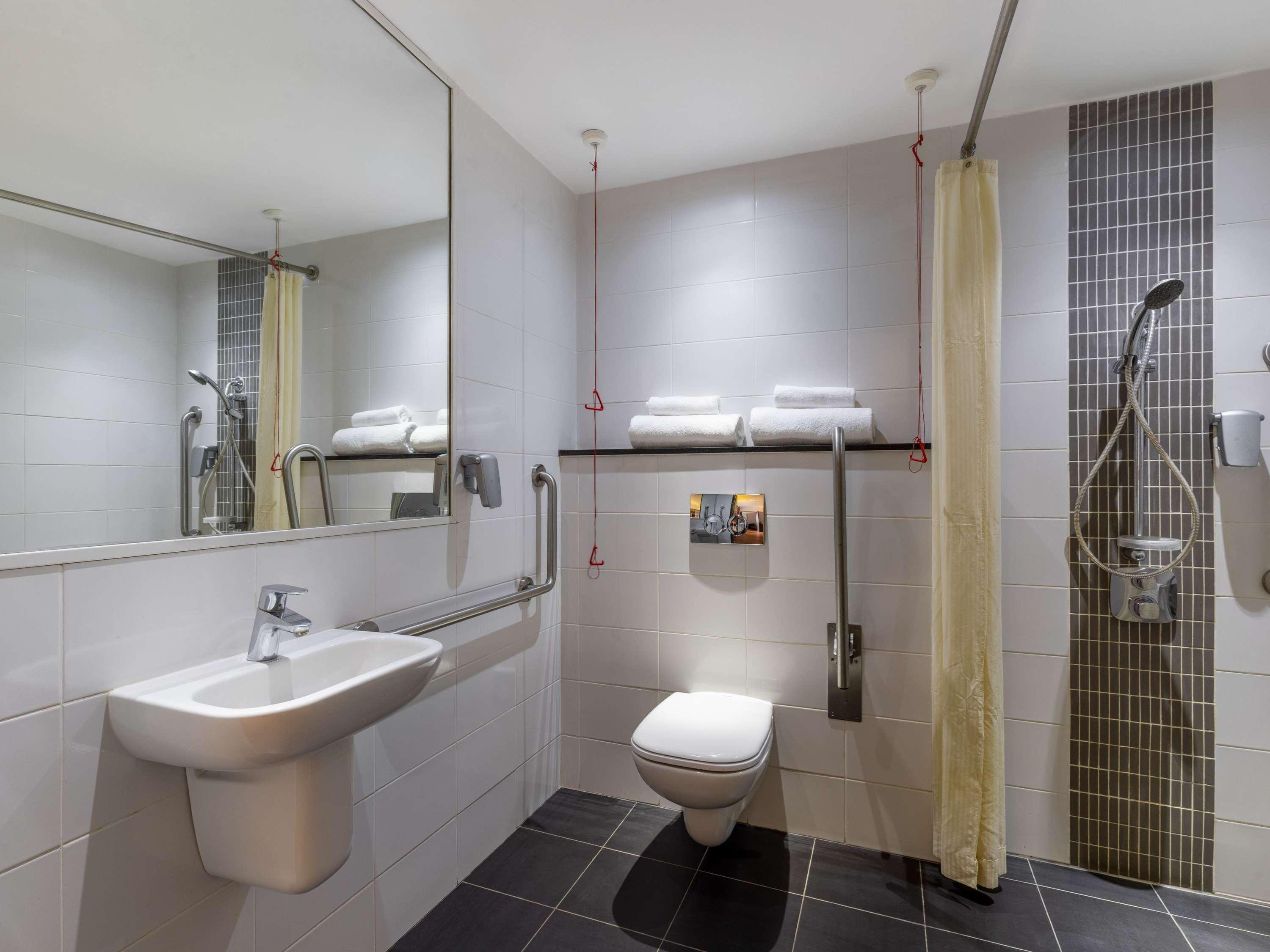 Trendy, Double Bed, Living Area، ibis Styles Nairobi Westlands 6/6