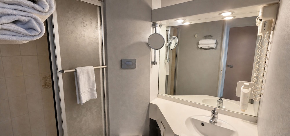 Ikar Hotel Blois Sud 59/60