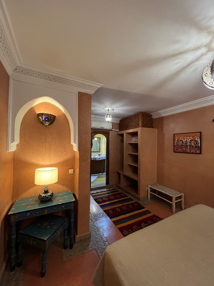 Riad Andalla 21/35
