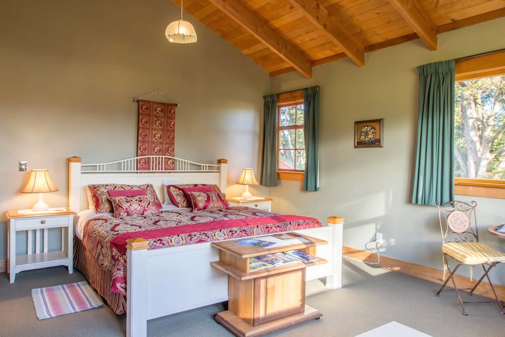 The River Lodge 26/65