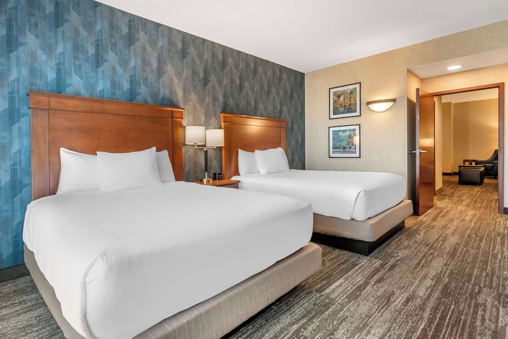 Drury Inn and Suites Valdosta 13/48