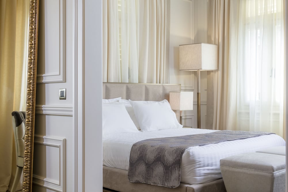 3sixty Hotel Suites 27/50