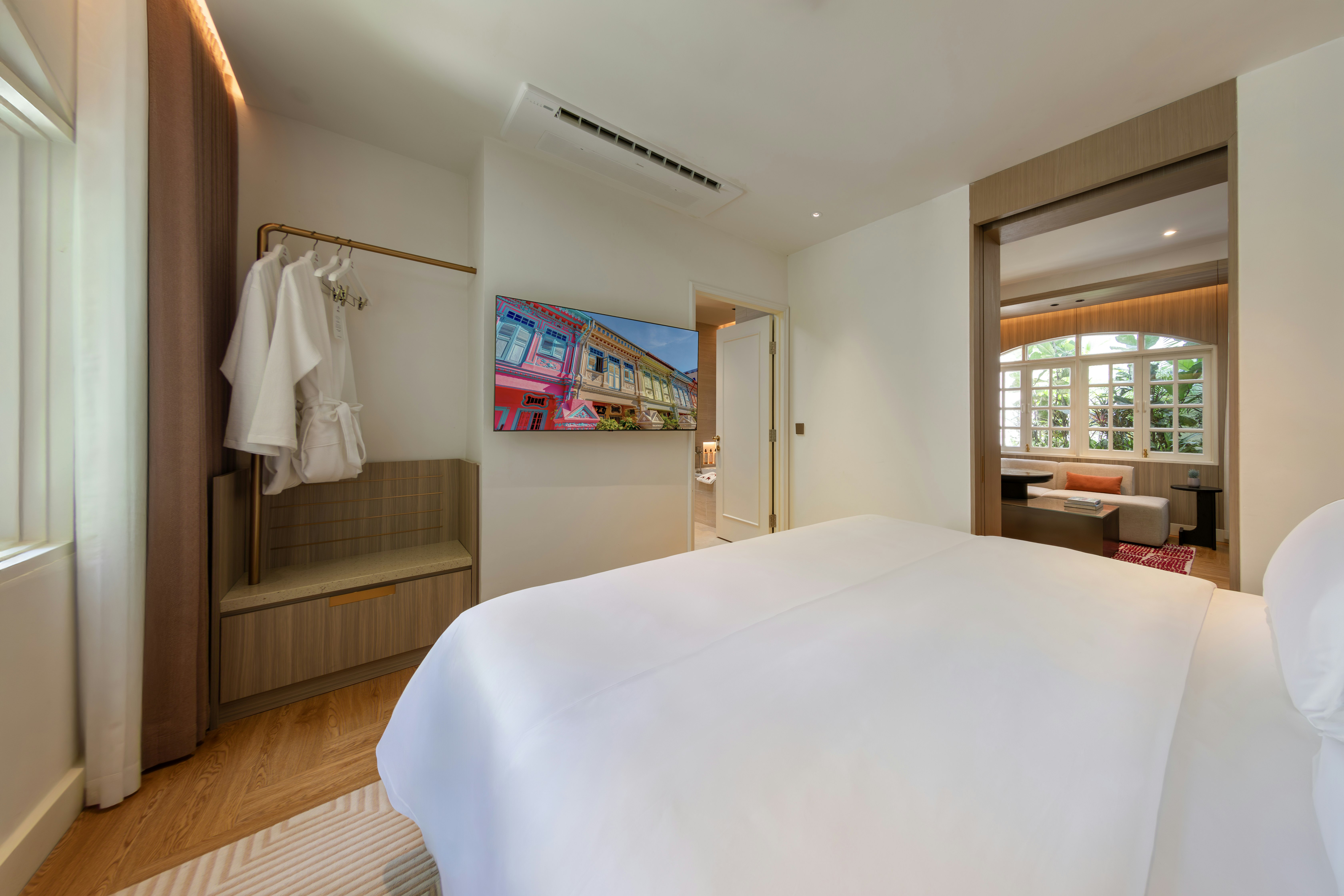 Straits Suite