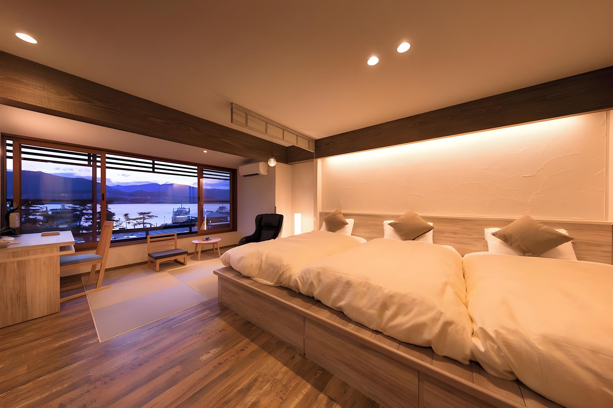 Style, Ocean, Triple