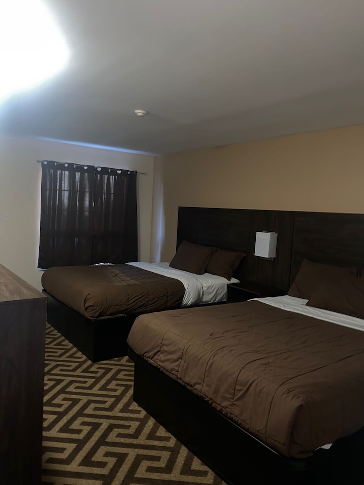 غرفة بسريرين كوين، Falls Lodge by the Falls 2/10