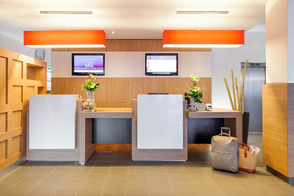 IBIS HANNOVER MEDICAL PARK 10/64