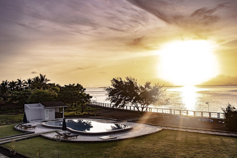 Bayview Beach Resort East Lombok 25/49