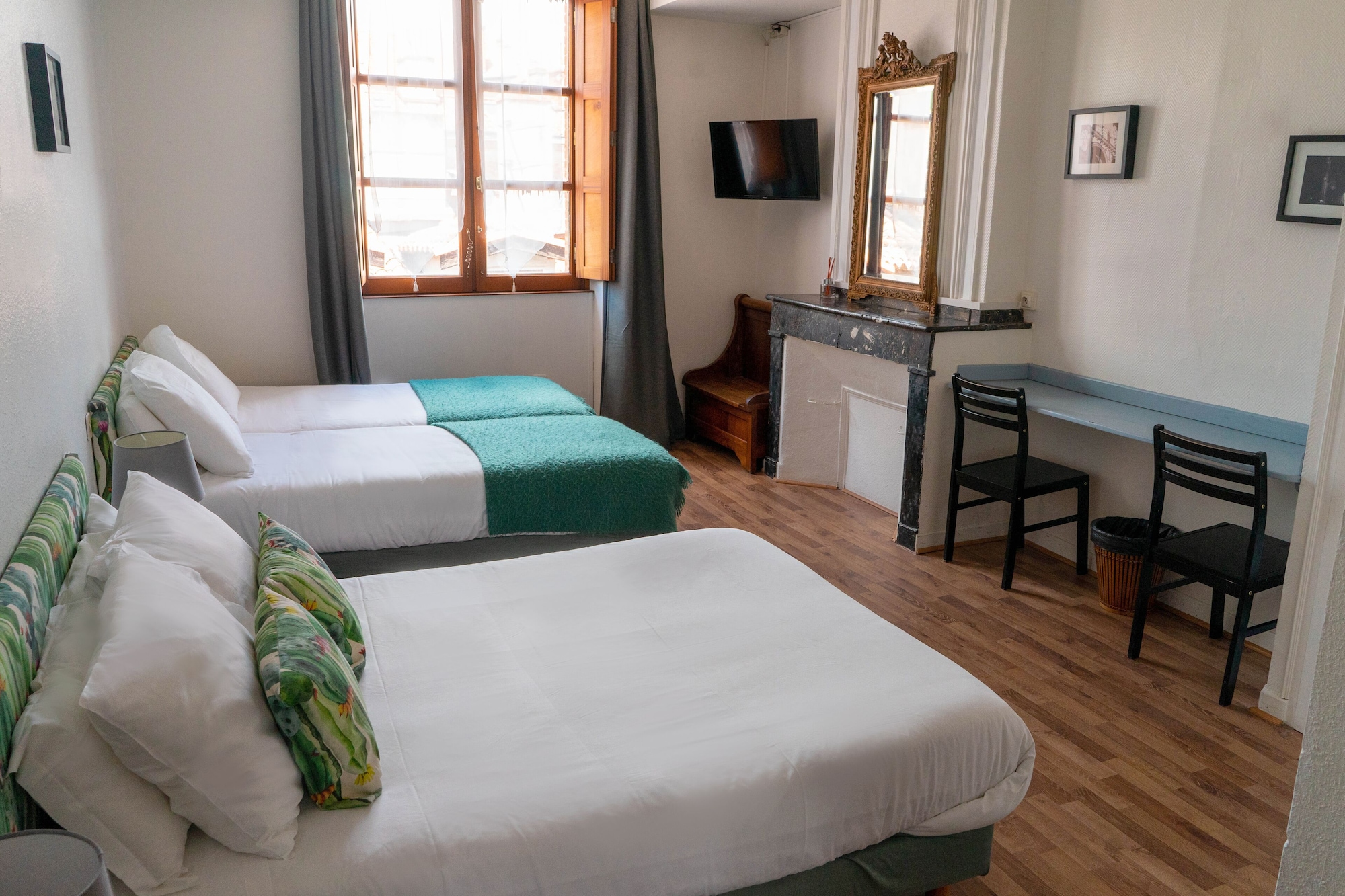 ROOM, QUADRUPLE, DOUBLE AND TWIN BEDS
