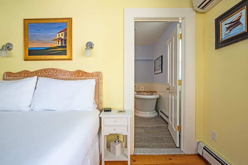 Admirals Landing Bed & Breakfast 20/69