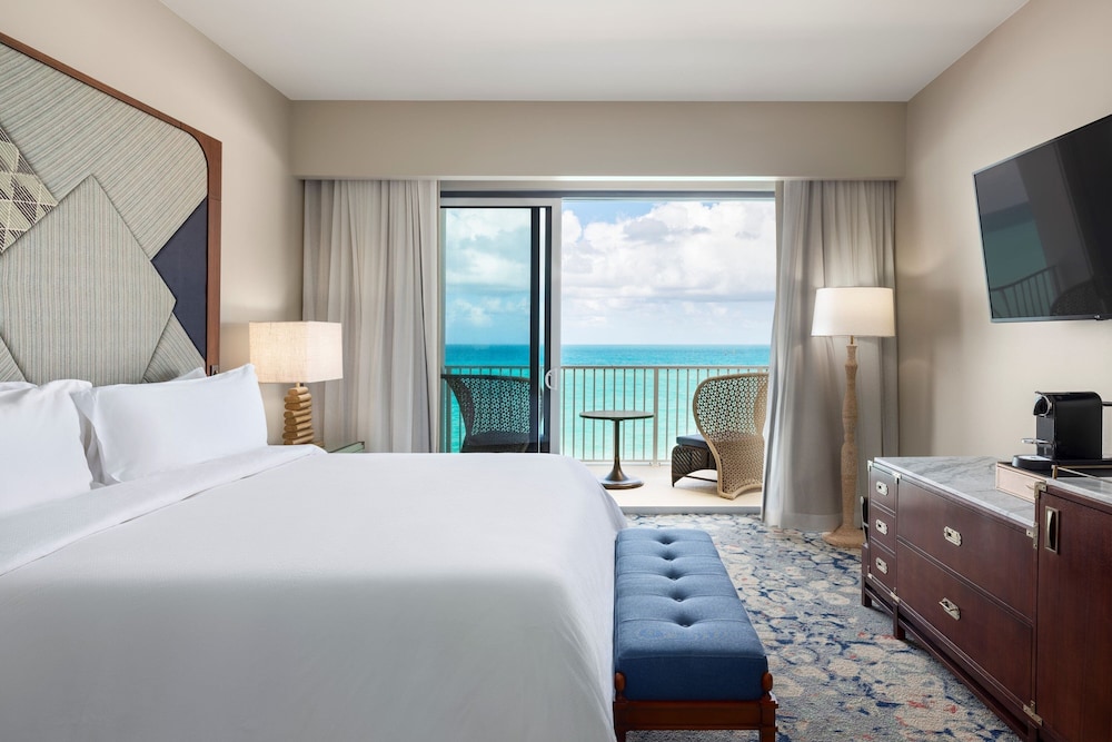 Cove, Guest Room, Deluxe, King Bed, Ocean Front, Balcony