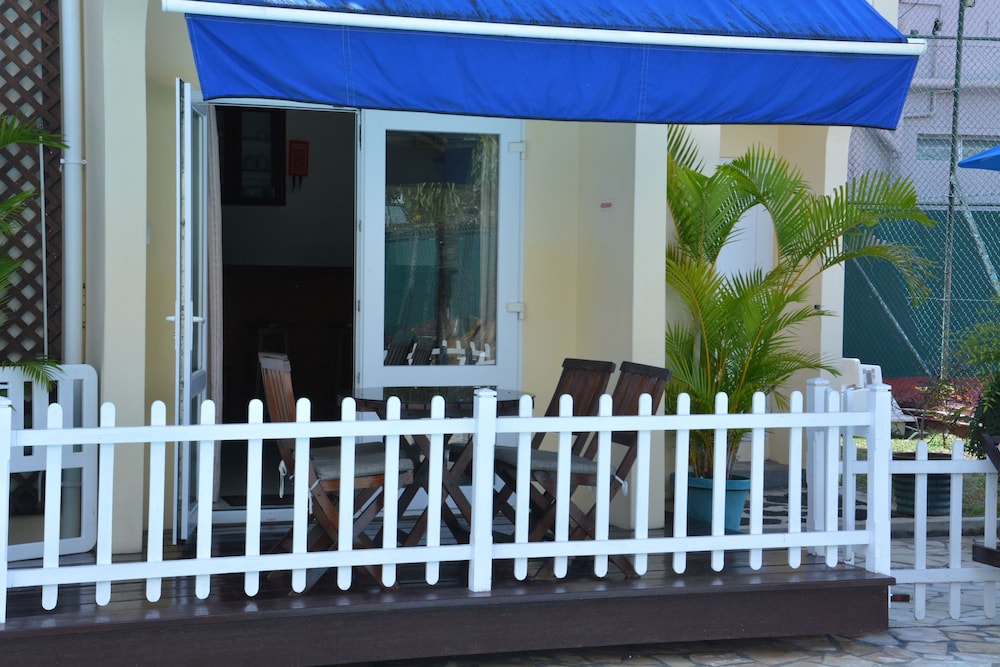 La Pointe Villas 3/70