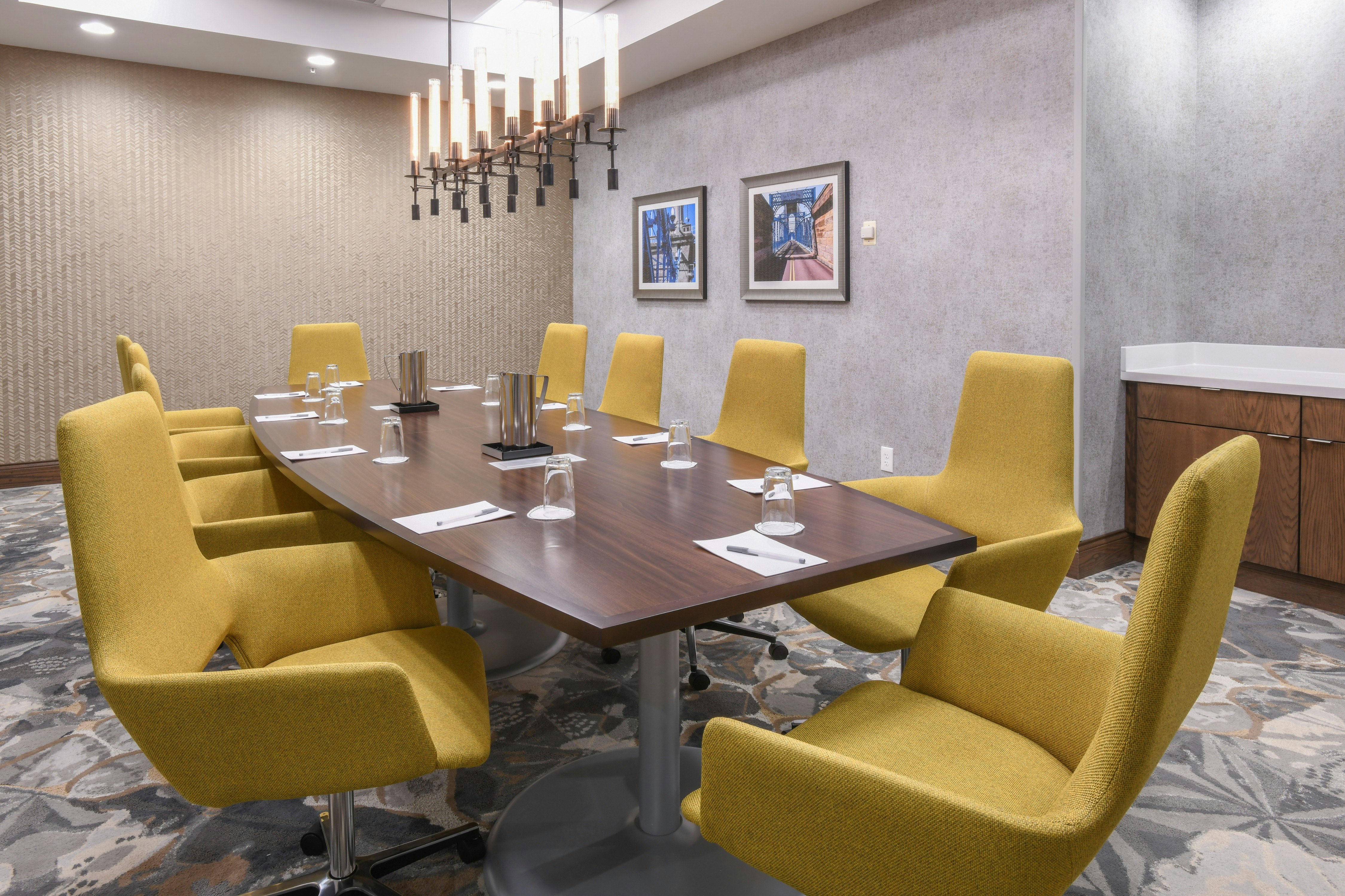 Hilton Garden Inn Cincinnati Midtown 53/58
