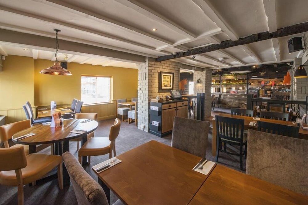 Premier Inn Gloucester (Little Witcombe) 31/50