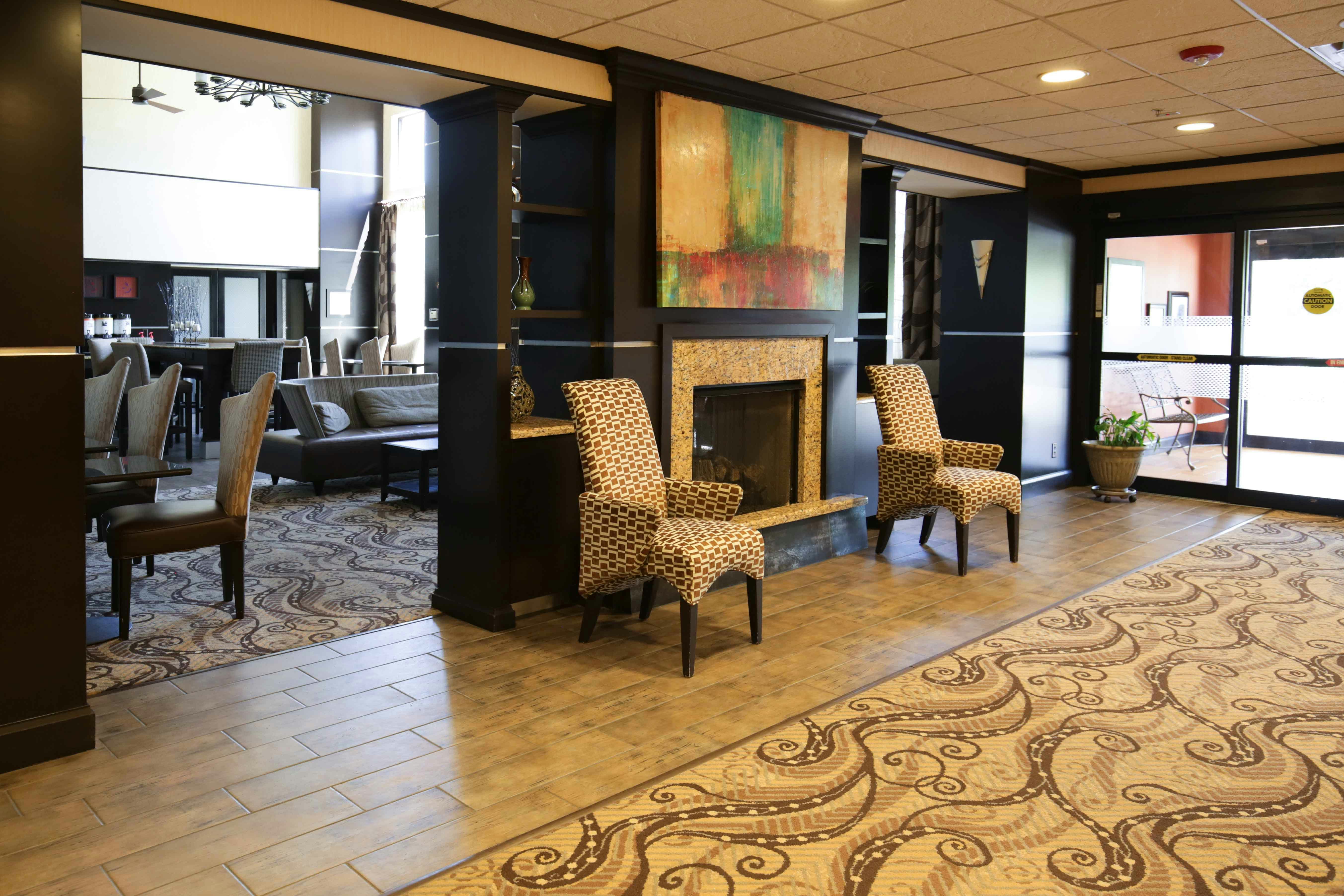 Hampton Inn and Suites McAlester 12/13