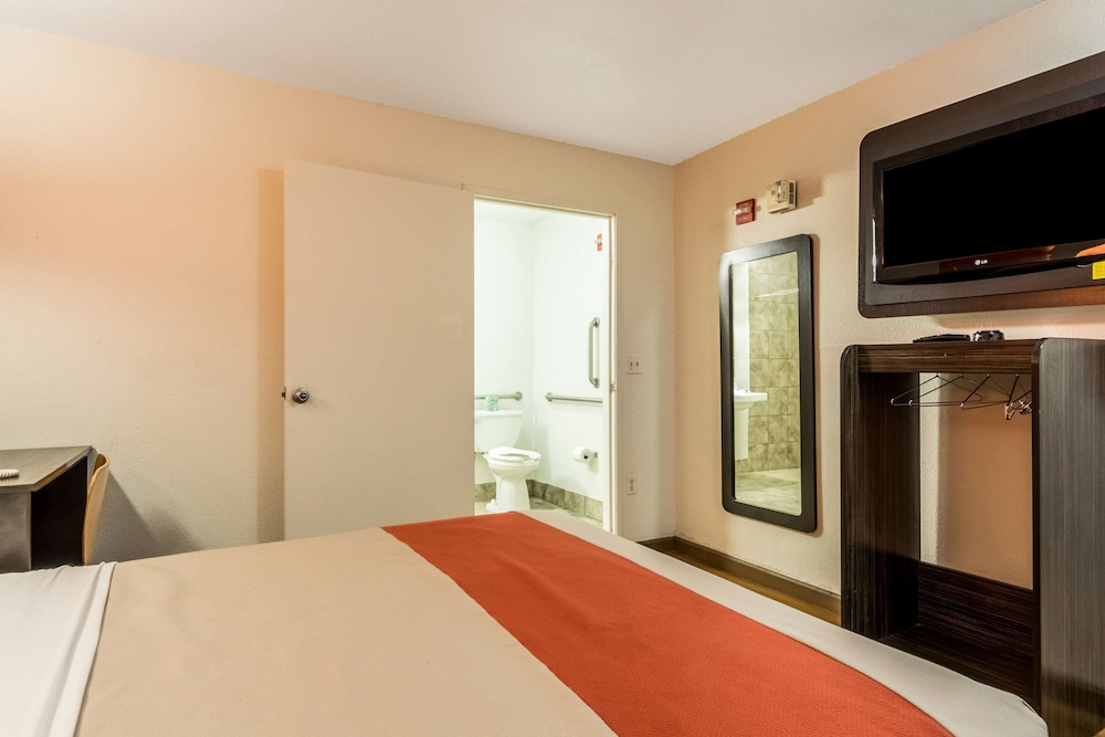 Motel6 Garland, TX - Dallas 17/44