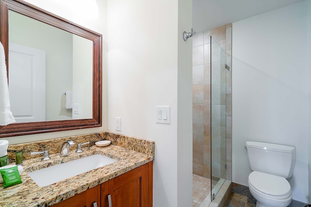 Shadow Ridge Resort Hotel By All Seasons Resort Lodging 75/77