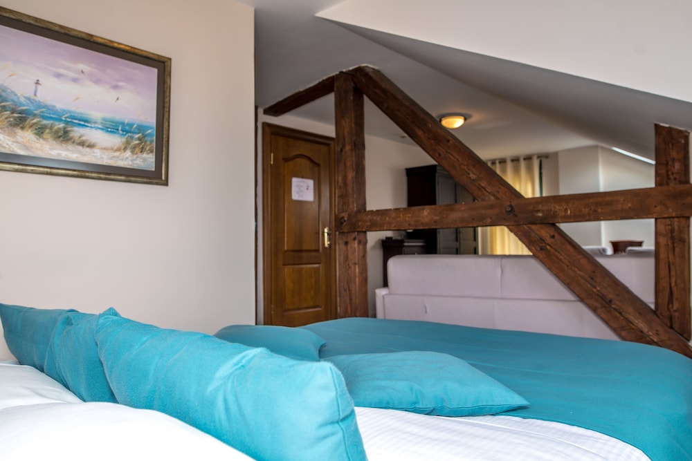 1 BEDROOM, JUNIOR SUITE, BAY VIEW