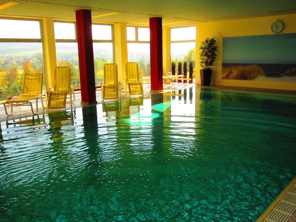 TRIP INN Landhotel Bad Soden-Salmuenster 18/50