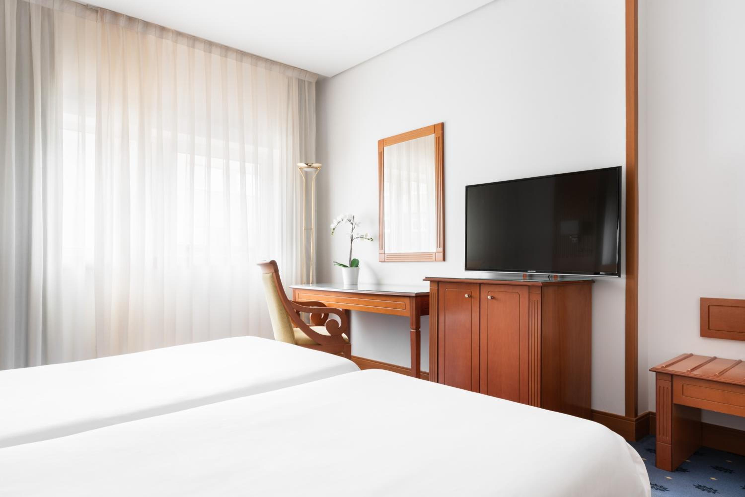 Budget, Double Bed