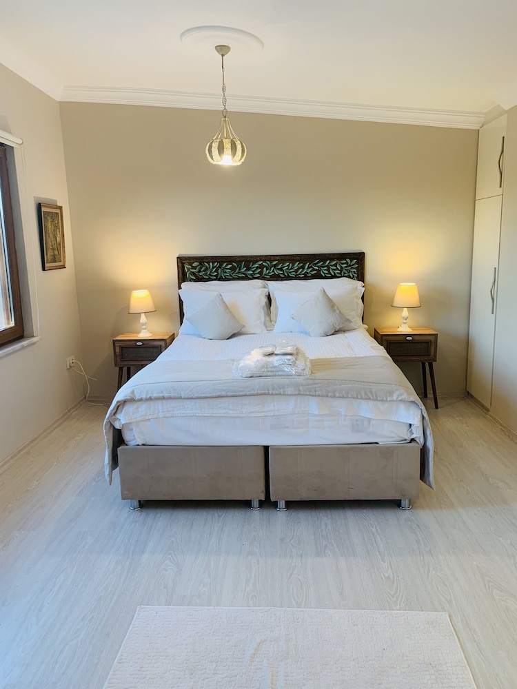 Beyaz Ev Agva - Adults Only 6/50