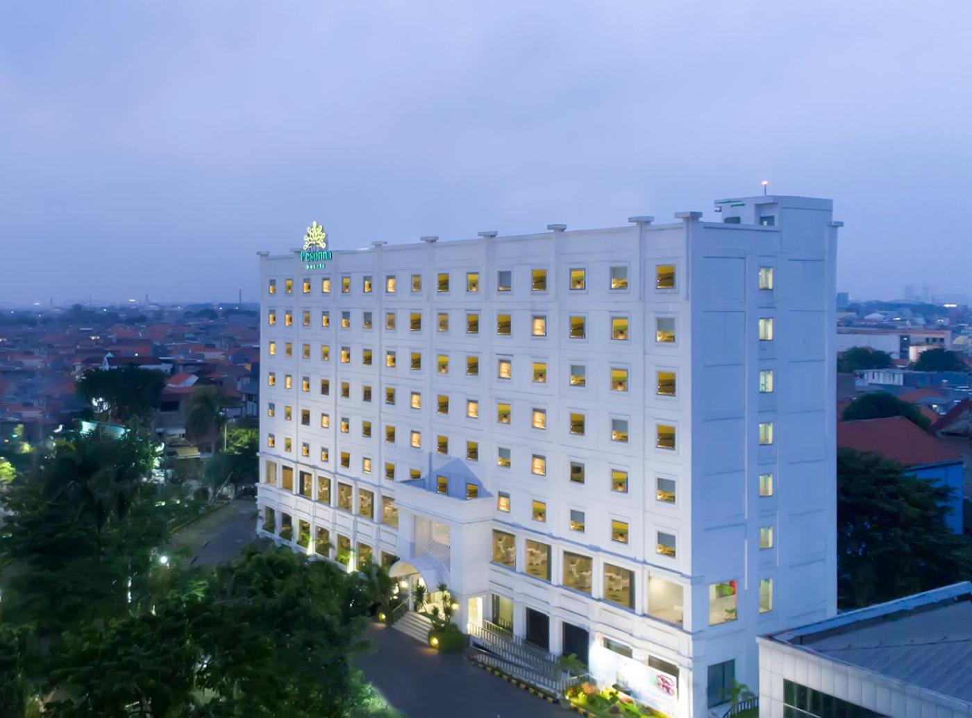 KHAS Surabaya Hotel 4/61