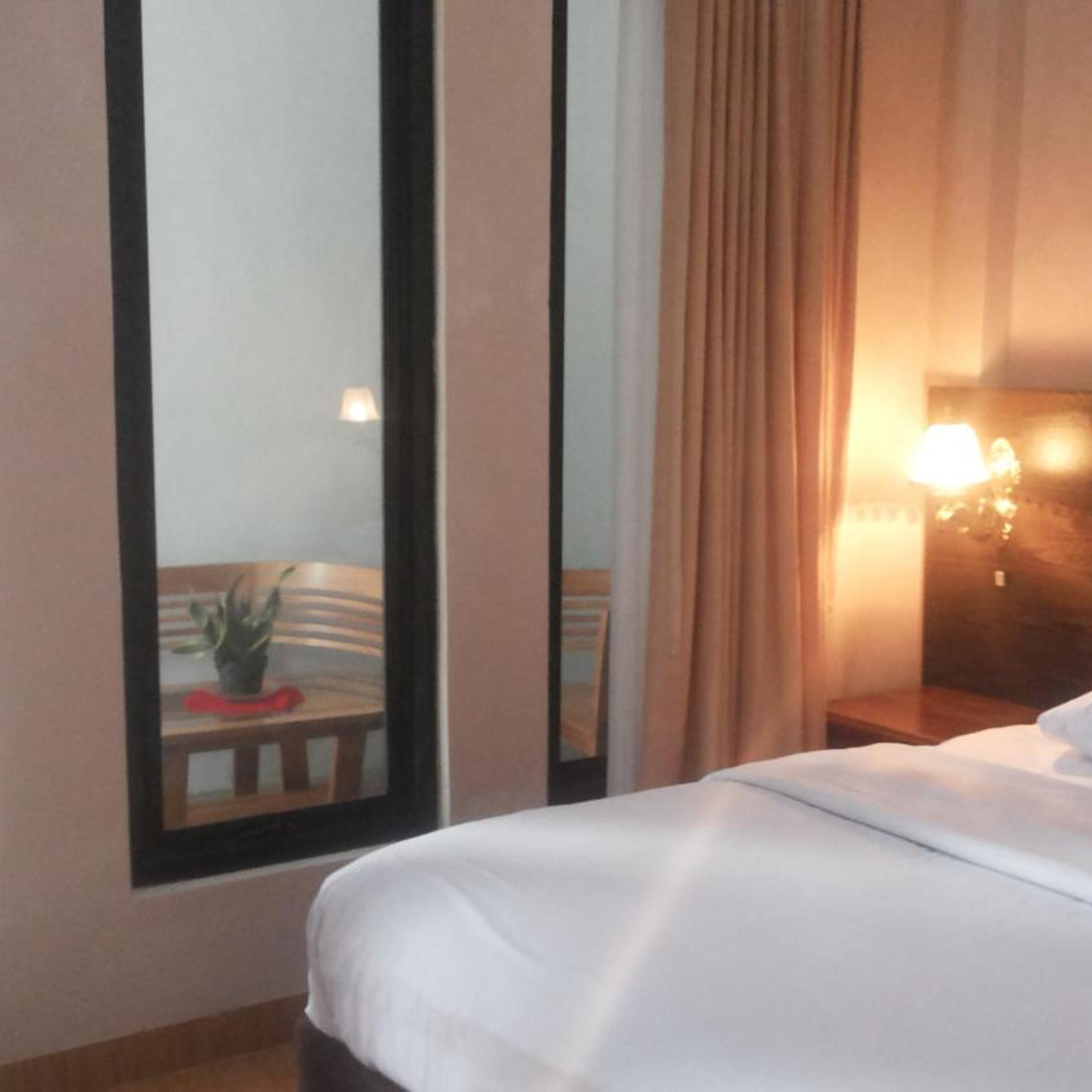 RF Hotel 19/50