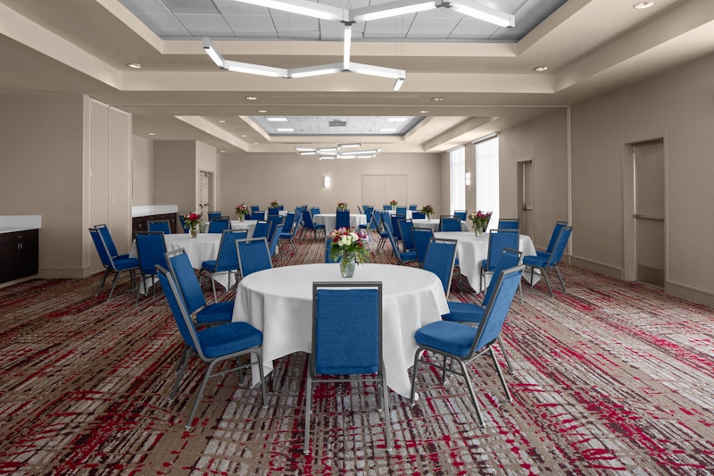 HILTON GARDEN INN SALT LAKE CITY AIRPORT 64/77