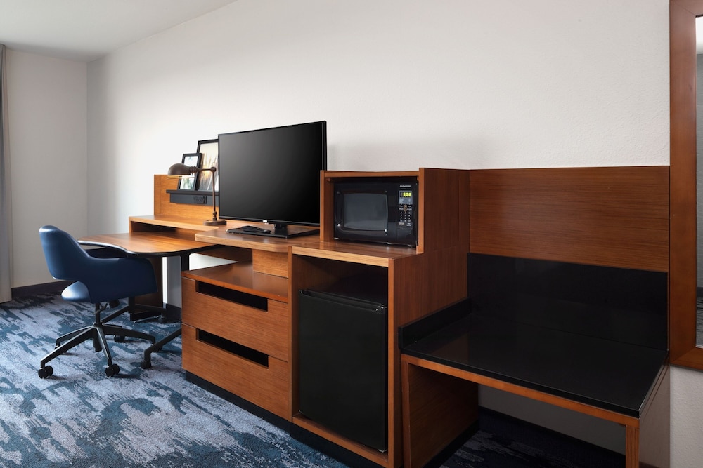 Fairfield Inn by Marriott Ft Leonard Wood 39/49