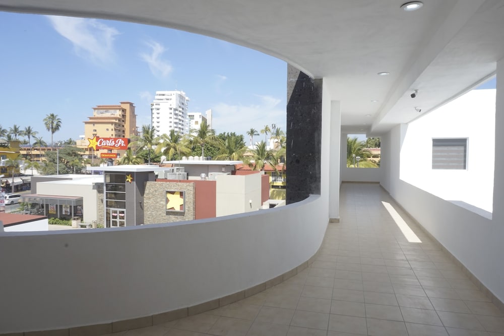Alo Select Mazatlan 32/38