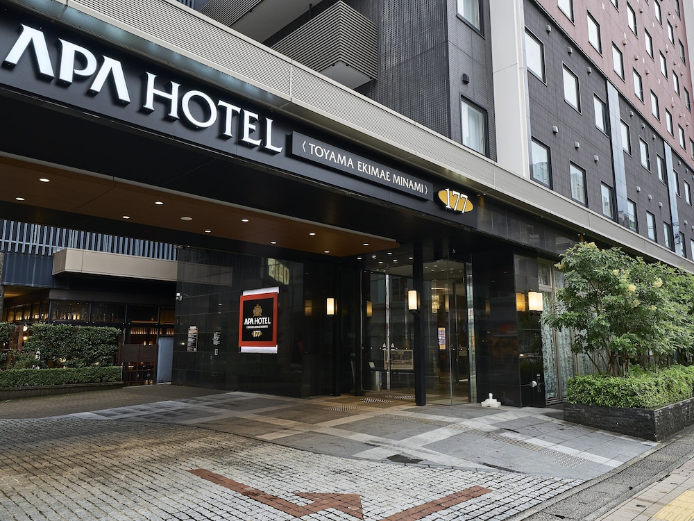 APA Villa Hotel Toyama - Ekimae 53/56