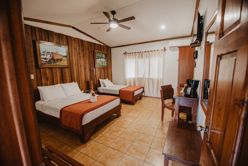 Hacienda Guachipelin Hotel 27/71