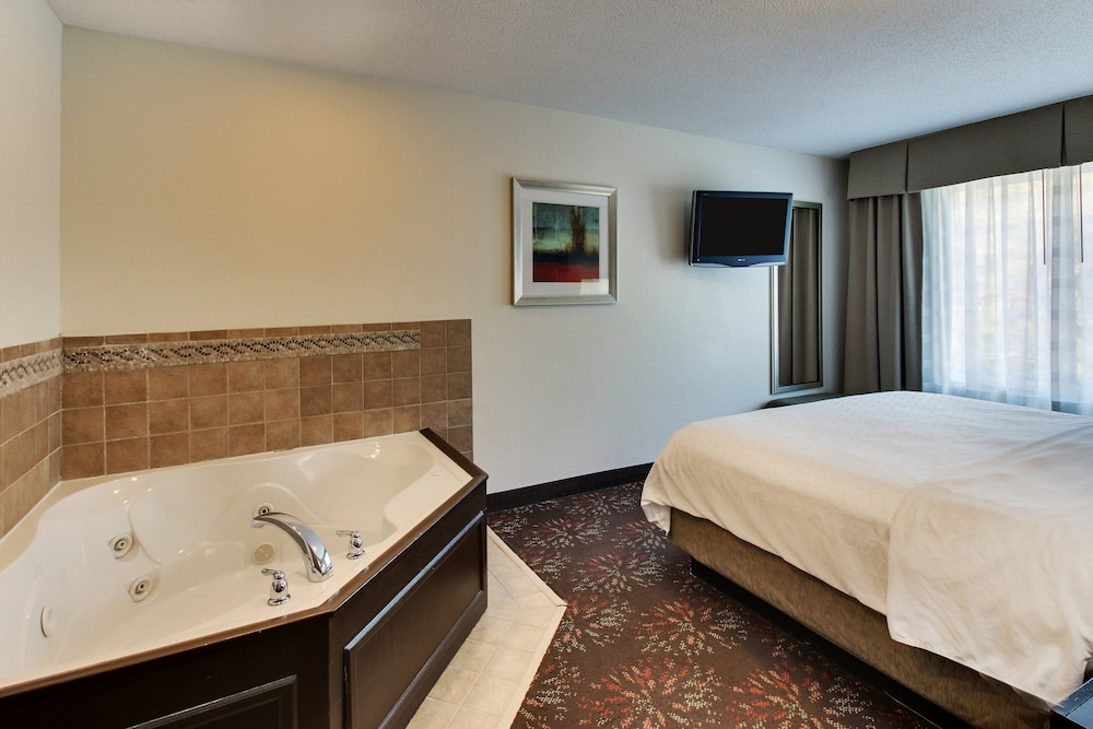 Holiday Inn Express Hotel And Suites Lancaster Lititz 18/73