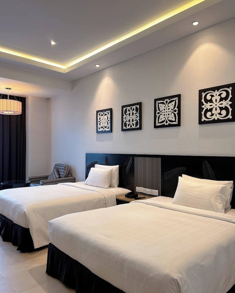 Bangi Resort Hotel 27/71
