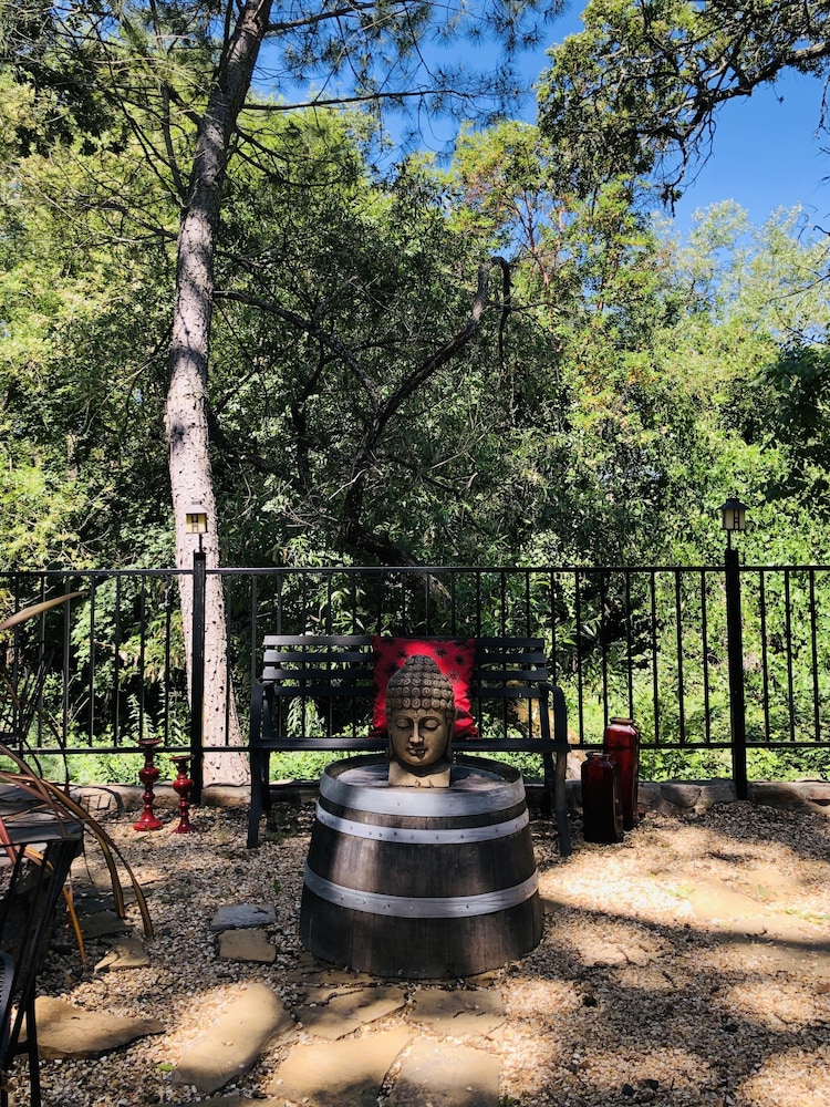 Glen Ellen Inn 37/62