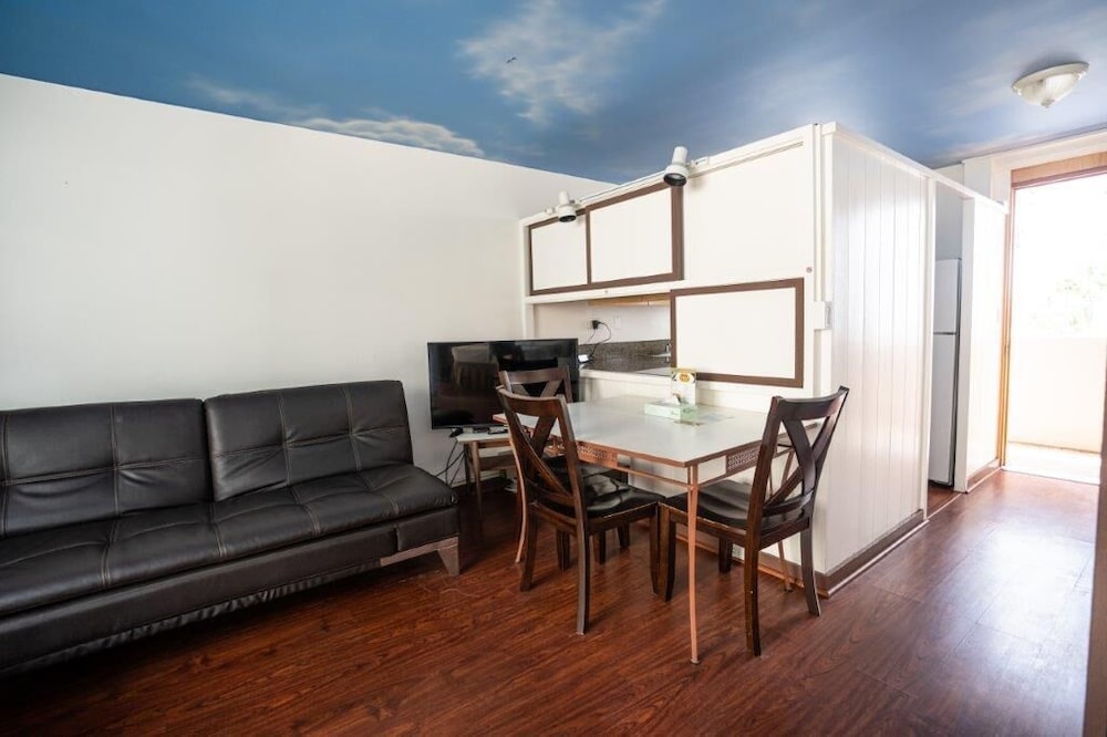 Holiday Surf Hotel 25/43