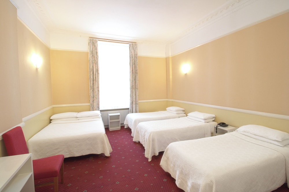 Balmoral House Hotel 14/32