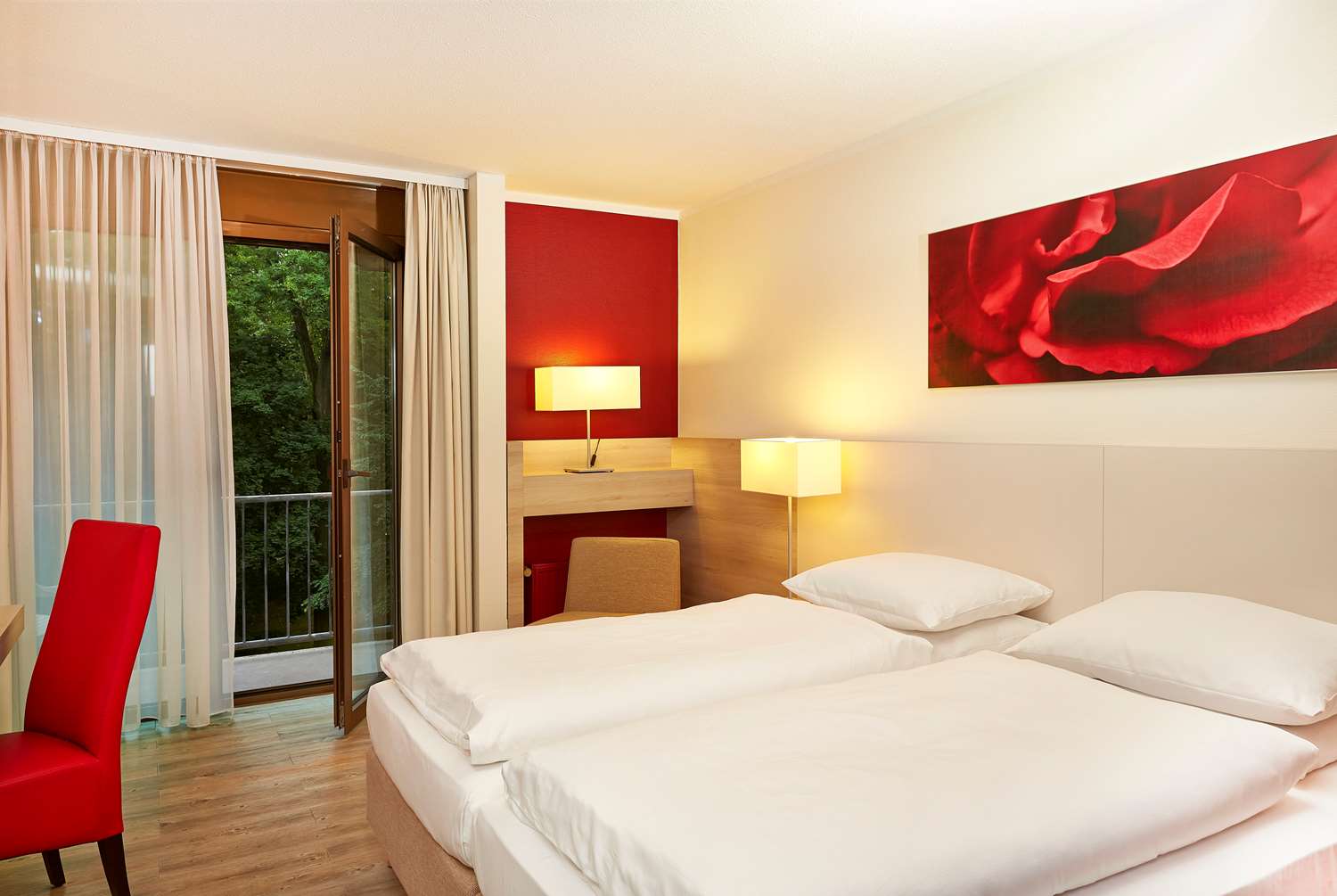 H+ HOTEL BAD SODEN 8/32