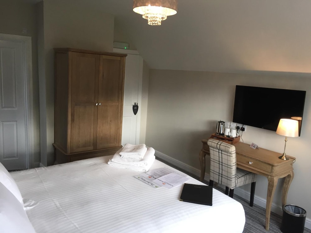 The Bell Inn 39/50