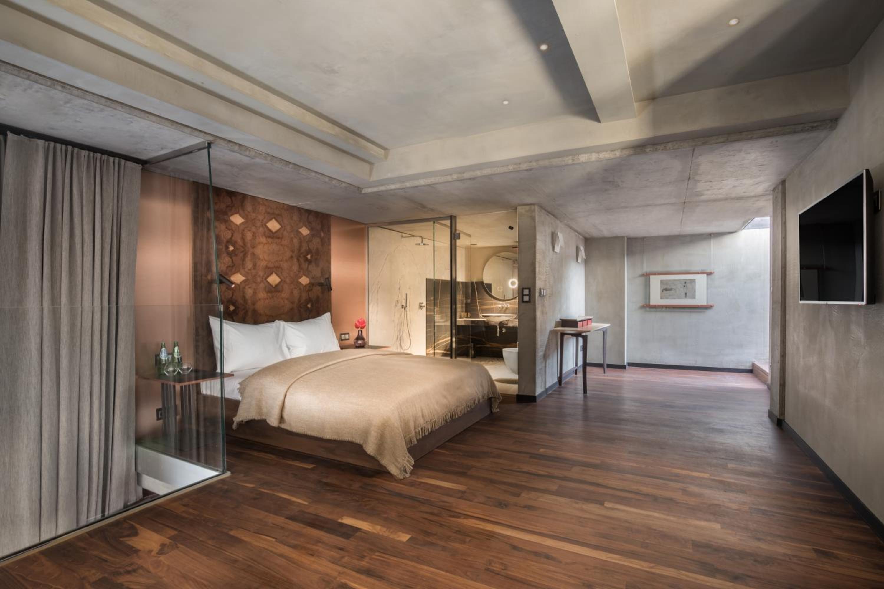 Penthouse, Apartment