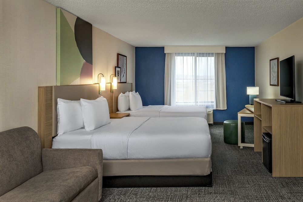 Room, Multiple Beds