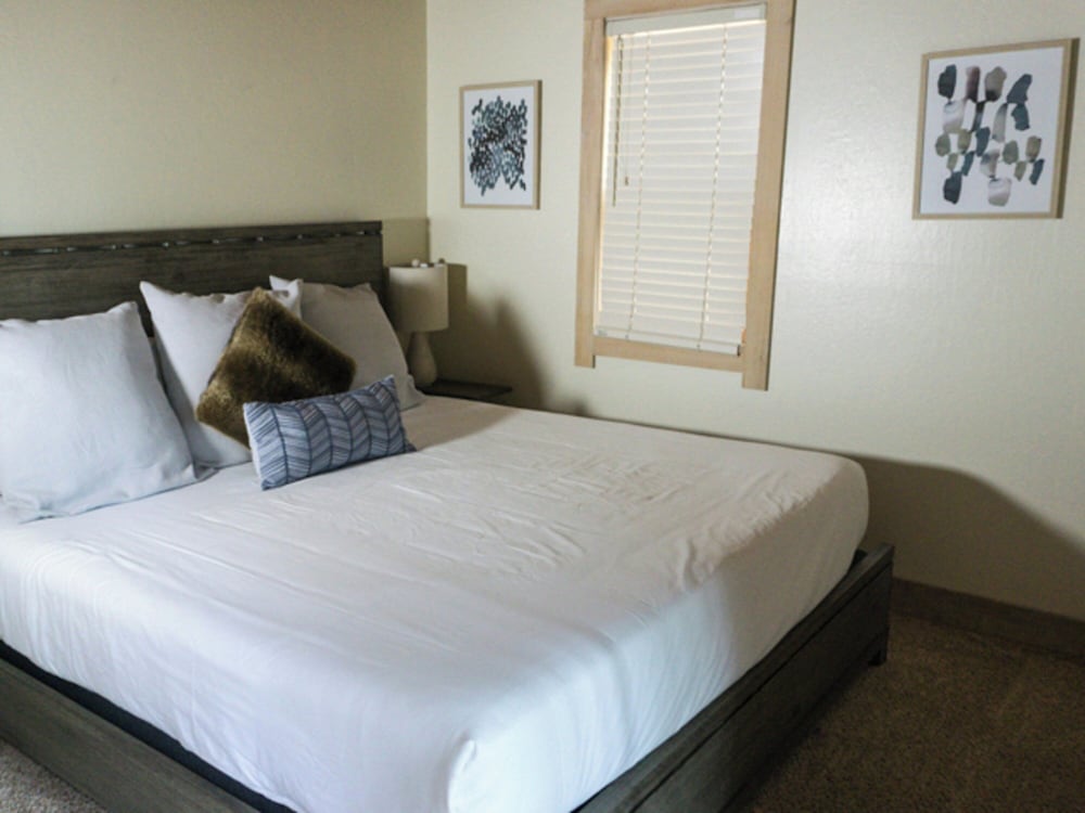 4 Bedrooms, Condo, Mountain, 3 Beds, 2 Queen Beds, 2 Bathrooms