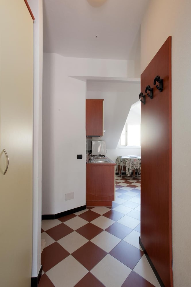 Appartamenti Giada 8/50