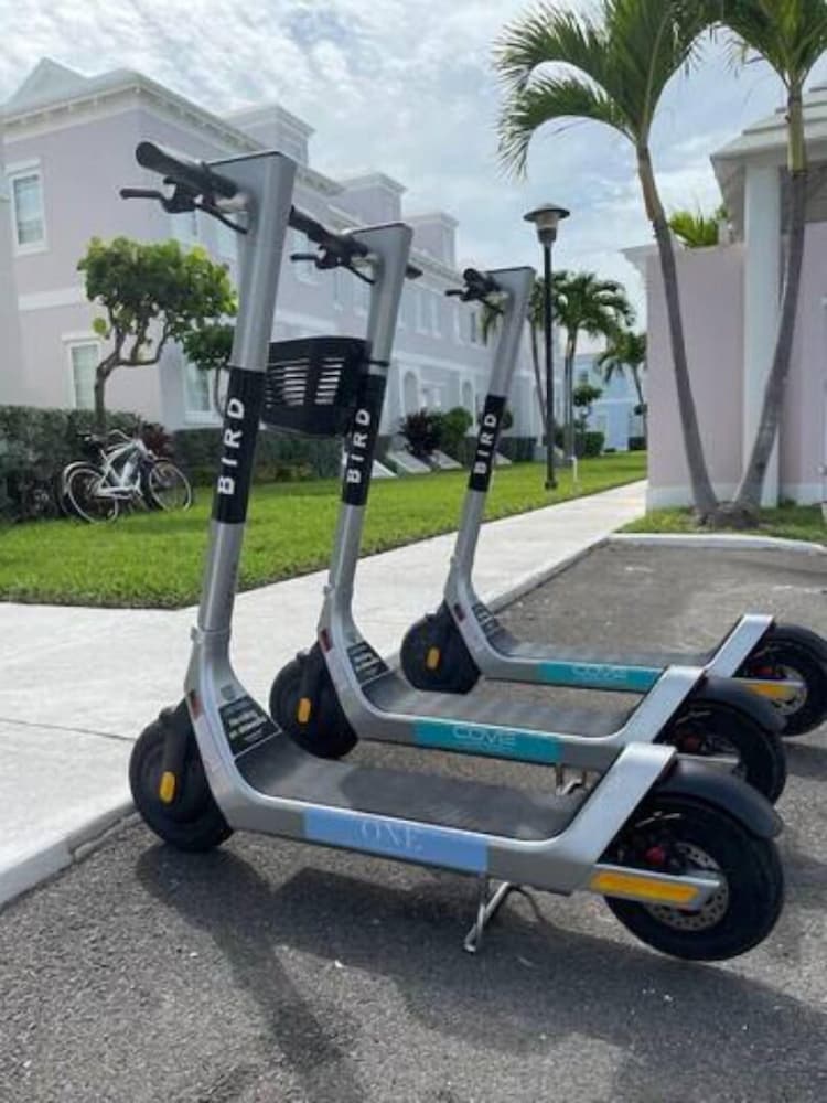 Palm Cay Beach Club & Marina 41/48