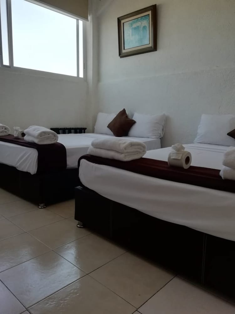 D`CESAR HOTEL ACAPULCO 28/54