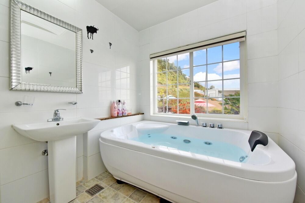 Namhae Bluemare Pension 48/50