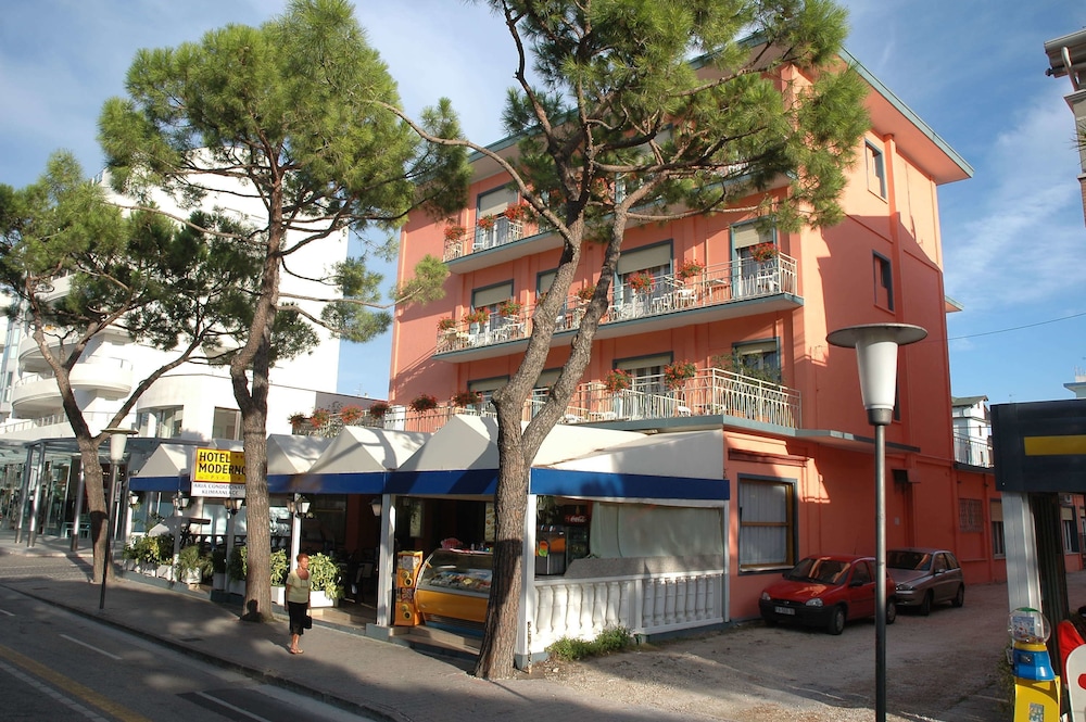 Hotel Moderno 7/40
