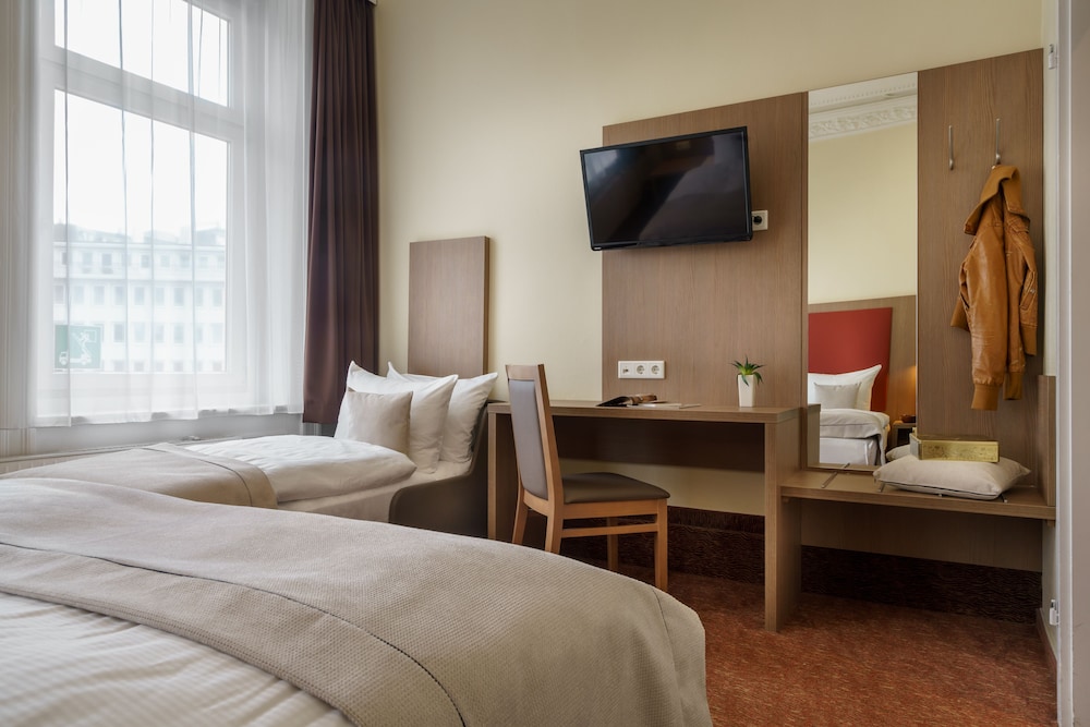 Hotel Norddeutscher Hof 8/38
